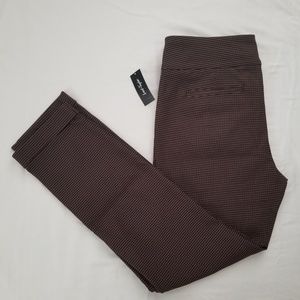 NWT lord & Taylor Kelly pull on slim ankle pants